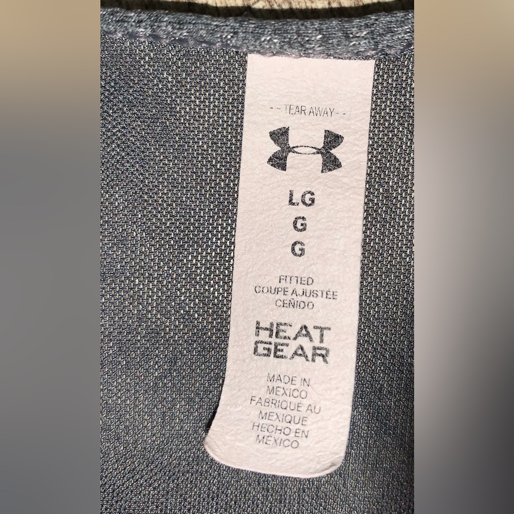 Womens Gray Under Armour Tank Top Size Large - Picture 3 of 3